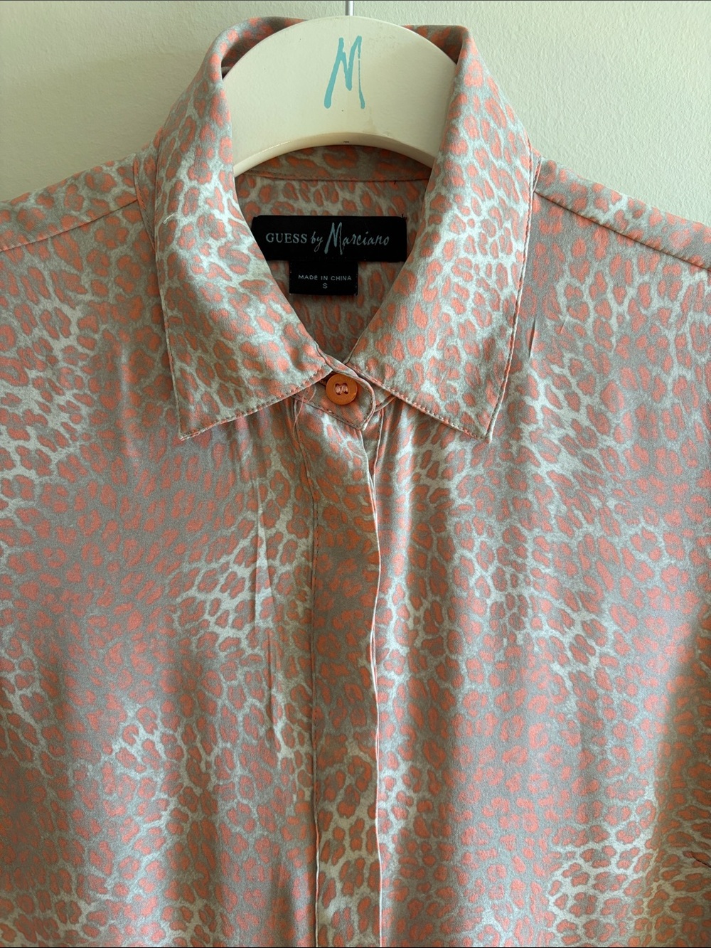 Guess by Marciano size S peach and grey blouse - Picture 3 of 14